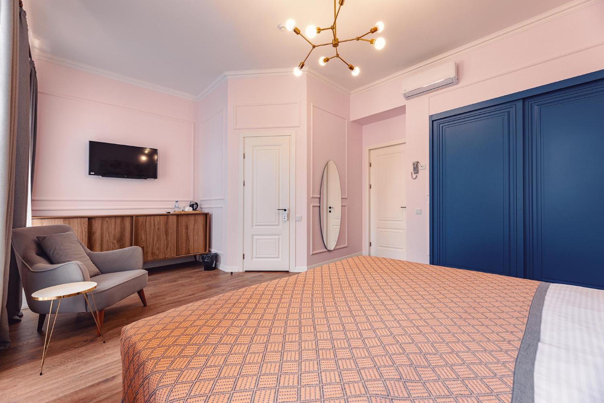 Boutique Hotel Manufactura Tbilisi Exterior photo